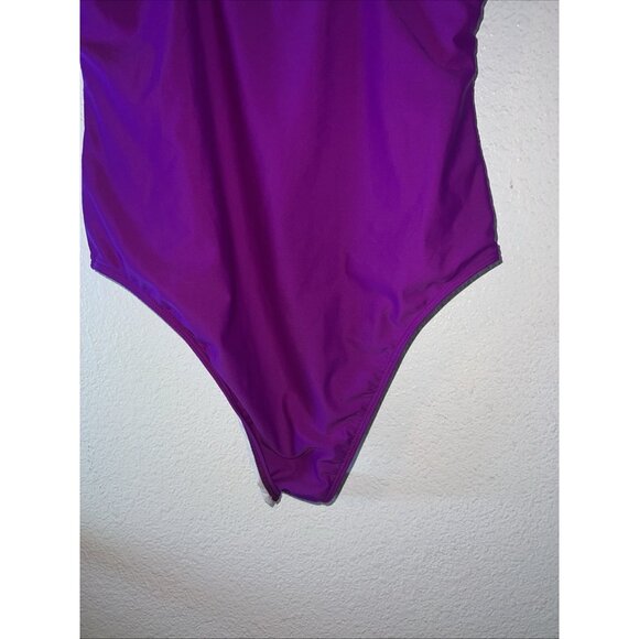 Summer Mac Purple Lined bathing suit one piece size Large Built In Bra - Picture 5 of 7